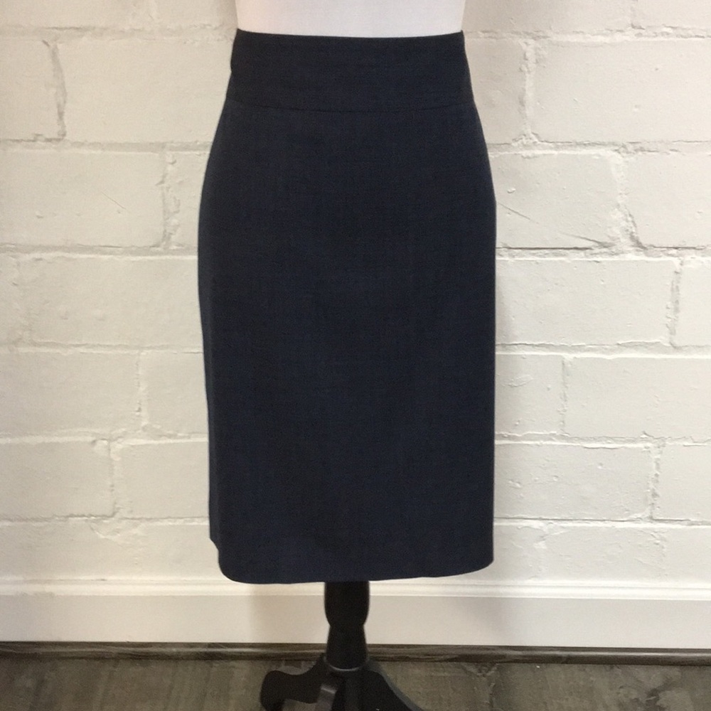 Banana Republic Lightweight Wool Suit Pencil Skirt